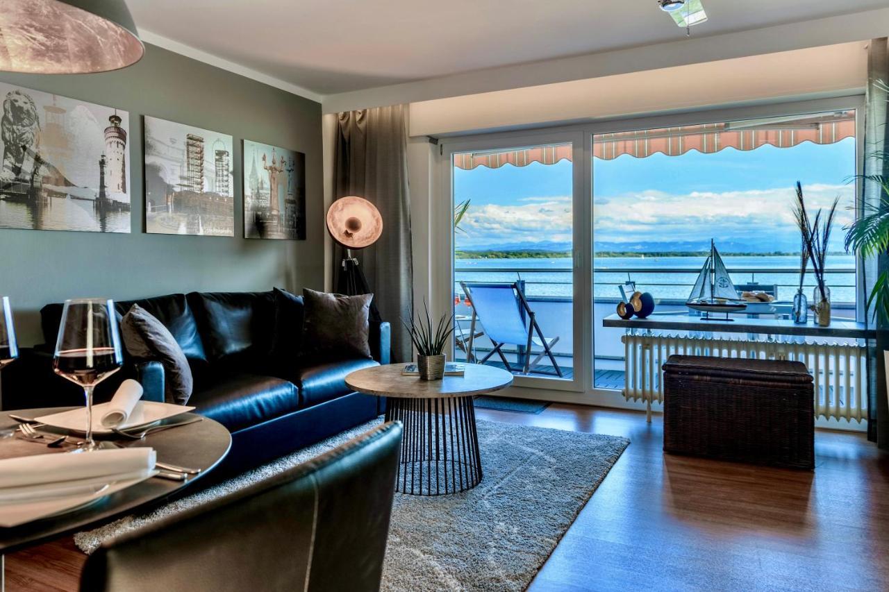 Auszeit Apartment Bodensee: Lakeside Retreat with Private Beach and Alpine Views Friedrichshafen Exterior photo